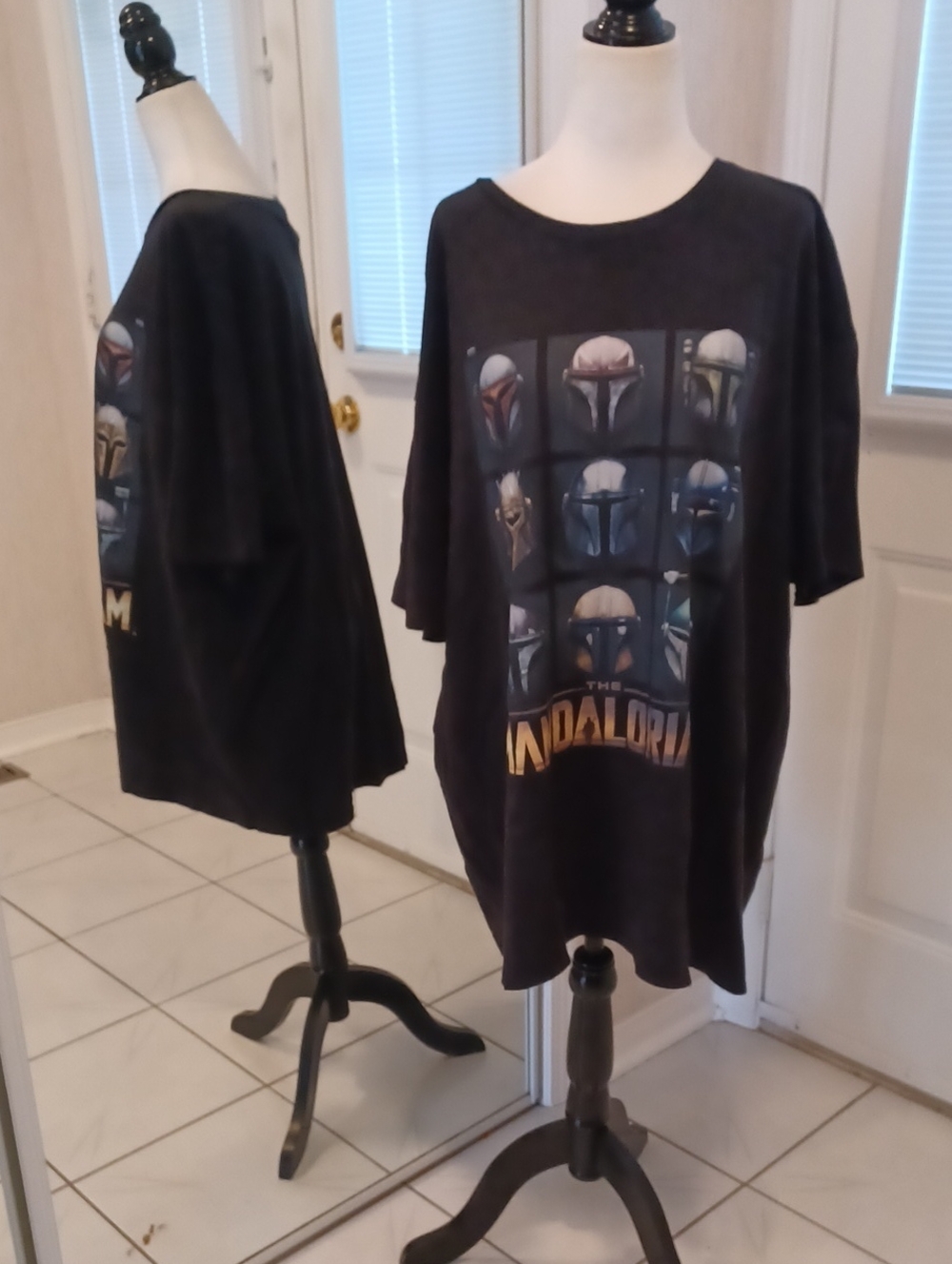 2/$50 The Mandalorian Black Graphic Tee - Size 2XL
